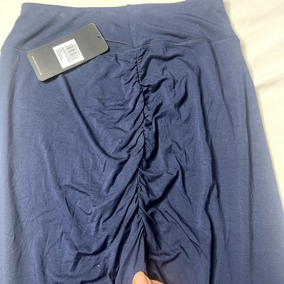 Skechers Women's Small Skechluxe Comfort Fit Knee Length Paradise Skirt NWT - Picture 8 of 11